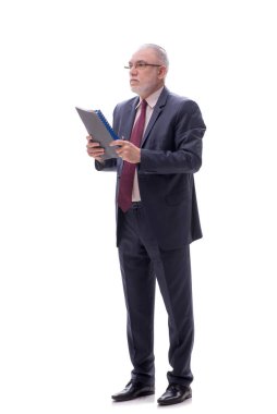 Yaşlı bir erkek işçi beyazda izole edilmiş.