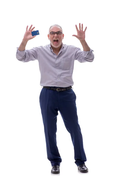 Velho Chefe Segurando Cartão Crédito Isolado Branco — Fotografia de Stock