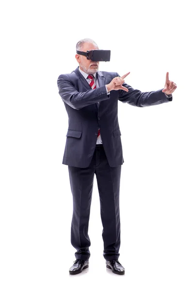 Geschäftsmann Mit Virtueller Brille Auf Weißem Grund — Stockfoto