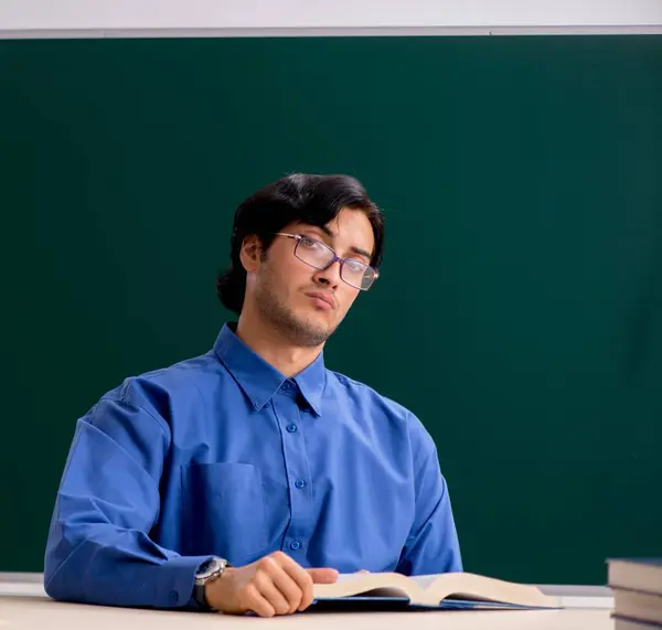 Young Male Teacher Front Chalkboard — Stock Photo, Image