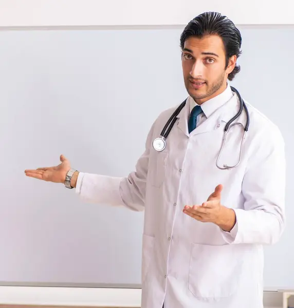 Young Doctor Front Whiteboard — Stock Photo, Image