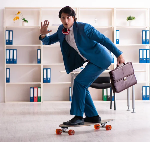 Young Handsome Businessman Longboard Office — Stock Photo, Image