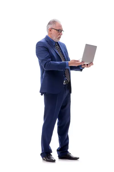 Idős Üzletember Kezében Laptop Elszigetelt Fehér — Stock Fotó