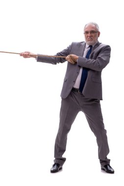 Beyaz ipli yaşlı bir erkek işçi.