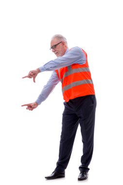 Yaşlı mimar beyaz üzerine izole edilmiş