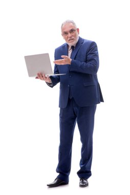 Bilgisayarlı eski patron beyazla izole edilmiş