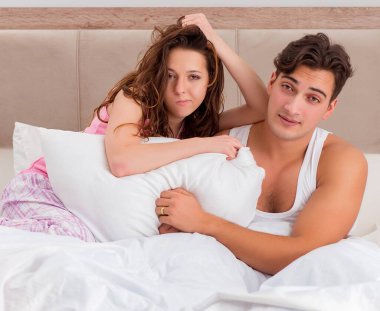 Karımla yatakta yaşadığım aile kavgası.