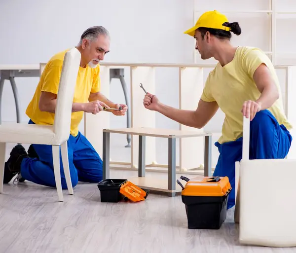 Two Contractors Carpenters Working Indoors — Stock Photo, Image