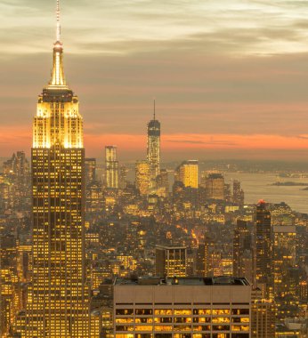 Günbatımında New York Manhattan manzarası