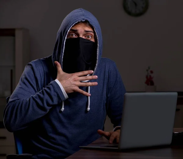 Male Hacker Hacking Security Firewall Late Office — Stock Photo, Image