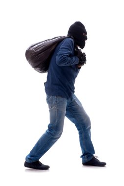 Genç bir hırsız beyazlara izole edilmiş para çalıyor.