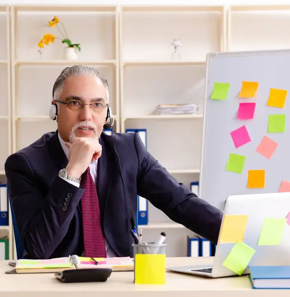 Aged Man Employee Conflicting Priorities Concept — Stock Photo, Image