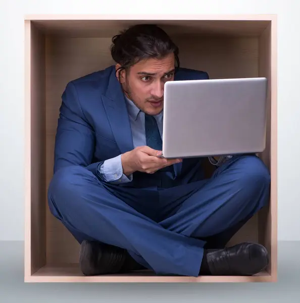 Employee Working Tight Space — Stock Photo, Image