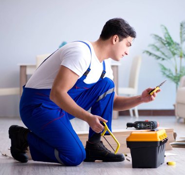 The may laying laminate flooring at home