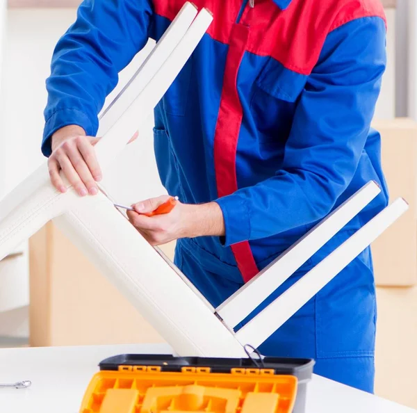 Contractor Repairman Assembling Furniture Woman Supervision — Stock Photo, Image