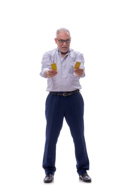 Eski patronun elinde kredi kartı var.