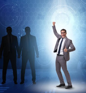 İş dünyasının ilgi odağı iş adamı.