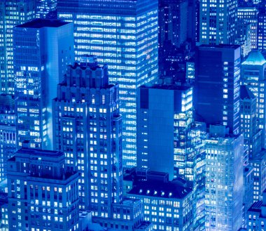 Günbatımında New York Manhattan 'ın gece manzarası