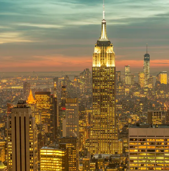 Günbatımında New York Manhattan manzarası