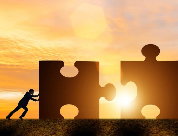 Бизнес-концепция совместной работы с головоломкой
