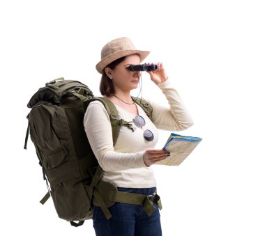 Yaşlı kadın turist beyazlar içinde izole edilmiş.