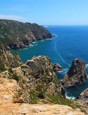 Portekiz 'deki Cabo de Roca sahili.