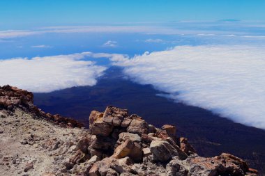 Tenerife, Kanarya Adaları, İspanya 'daki Pico del Teide dağının tepesinde.