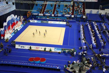 MOSCOW - 25 Eylül 2010 'da Moskova, Rusya' da sanatsal jimnastik çemberinin en iyi görüntüsü. 30 'uncu ritmik jimnastik dünya şampiyonası 19-26 Eylül 2010 tarihleri arasında Moskova' da yapıldı.