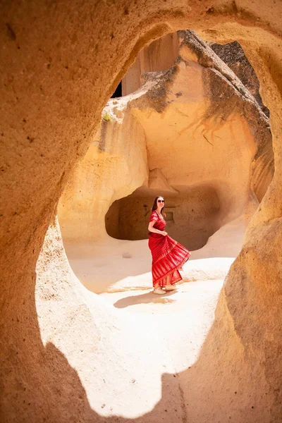 Young Beautiful Woman Red Dress Exploring Pasabag Monks Valley Cappadocia — Stock Photo, Image