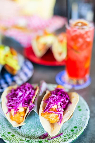 Close Traditional Mexican Tacos Served Lunch Restaurant — Fotografia de Stock