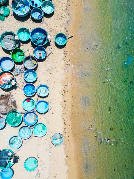 Top Pohled Tradiční Vietnamské Kolo Koš Lodě Pláži — Stock fotografie