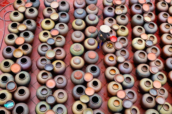 Oale Ceramice Care Boabele Soia Sunt Fermentate Pentru Produce Sos — Fotografie, imagine de stoc