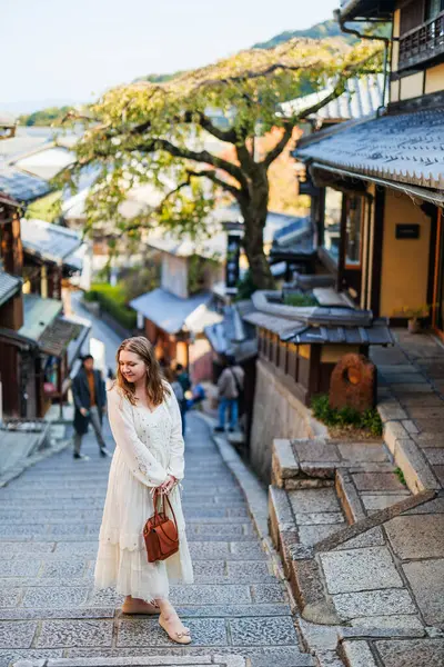 Красива Жінка Сіоні Кіото Рано Вранці Ліцензійні Стокові Фото
