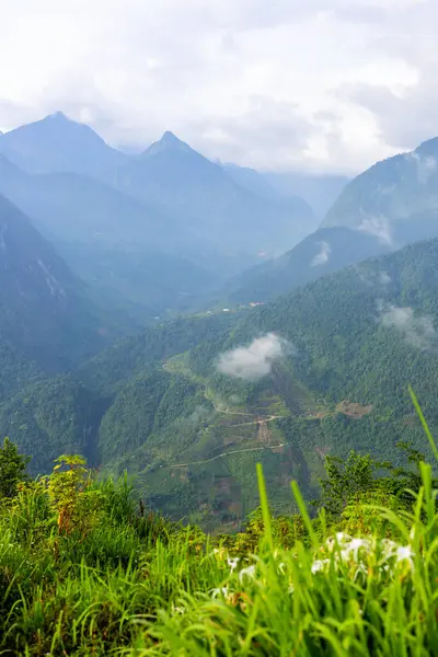 Atemberaubende Landschaft Mit Bergen Und Reisterrassen Norden Vietnams Stockfoto