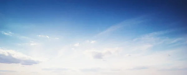 하늘과 파노라마 옥외에서의 — 스톡 사진