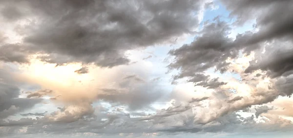 Niebo Chmury Sztuka Wschodzie Słońca Tło Tapeta Letnia — Zdjęcie stockowe