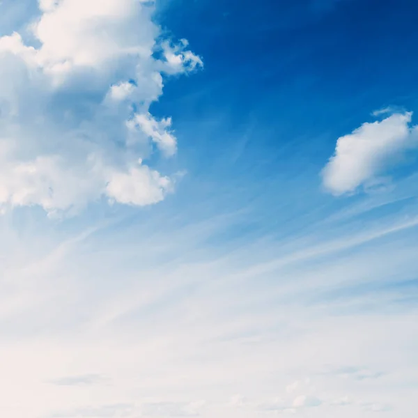 Cielo Nubes Atmósfera Fondo Colores Azules — Foto de Stock