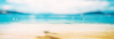 Tropik plaj, bulanık bokeh panorama