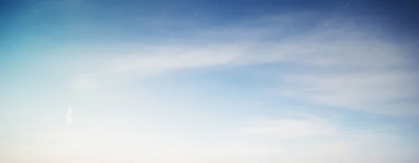Летние Цвета Небо Облака Природа — стоковое фото