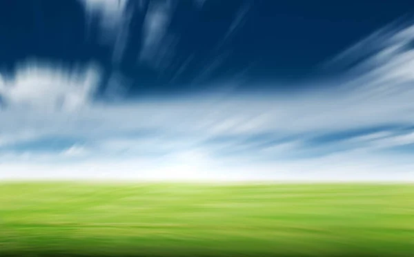 Çimen Mavi Gökyüzü Hareketi Bulanıklığı Doğal Arka Plan — Stok fotoğraf