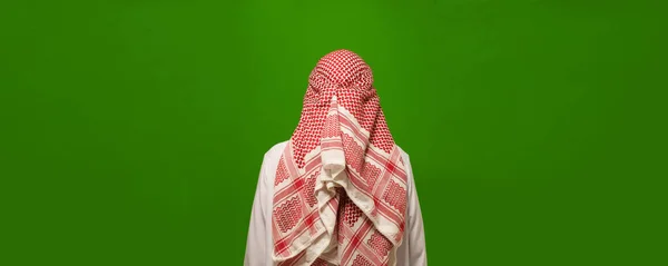 Odwrotna Strona Islamu Używając Wstecznego Widoku Człowieka Arabskich Ubraniach Ukryte — Zdjęcie stockowe