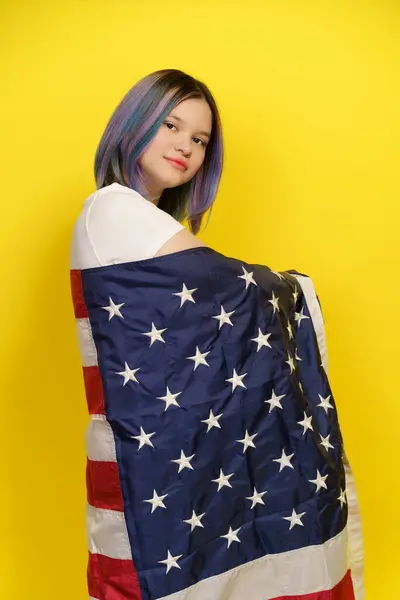 Citizen Multicolored Hair Poses Camera Studio Wrapped American Flag Yellow — Stok Foto