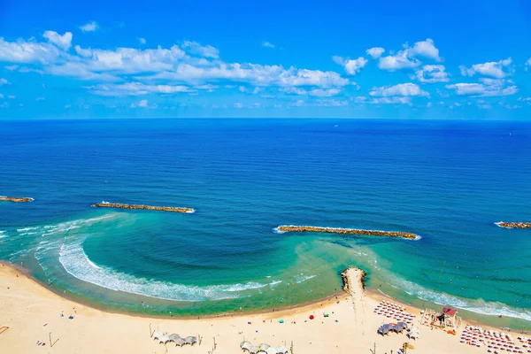 Magnifica Spiaggia Sabbia Tel Aviv Foto Scattata Dal Tetto Grattacielo — Foto Stock