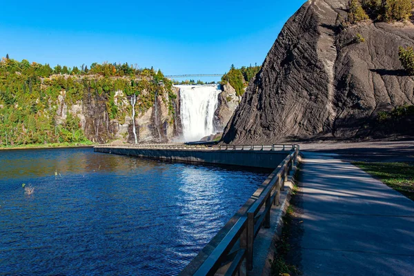 Footpath Tourists Fenced Railings Famous Powerful Waterfall Montmorency Travel Canada — Stock Photo, Image