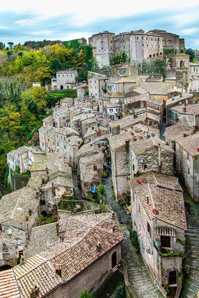 Zdjęcie Zrobiono Tarasu Widokowego Etruskie Miasta Toskanii Tuff Miasto Sorano — Zdjęcie stockowe