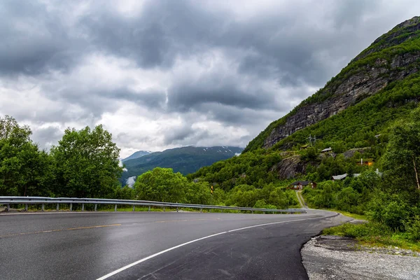 Malerische Straße Den Bergen Westnorwegens Beginn Des Hardangerfjords Magische Reise — Stockfoto