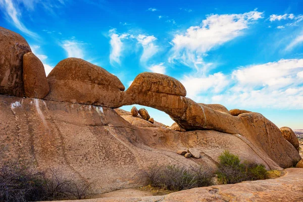 Enormes Rocas Redondeadas Arcos Medio Del Interminable Desierto Namibia Viaje — Foto de Stock