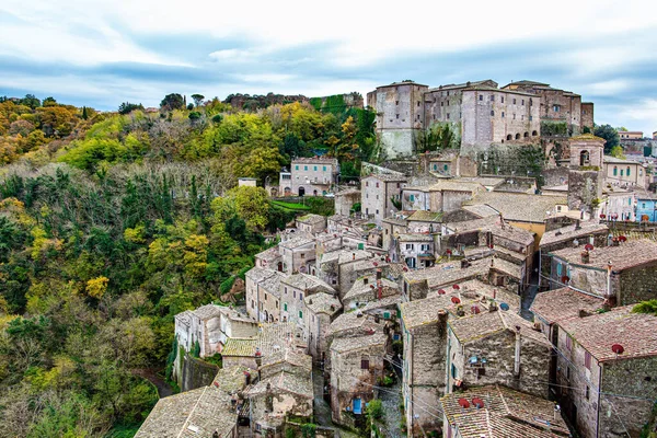 Etruskische Steden Van Toscane Tufsteenstad Sorano Italië Kleine Stad Uit — Stockfoto