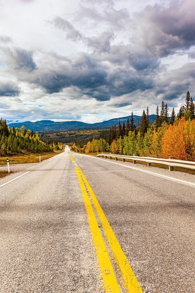 Road Alaska Magnificent Highway Part Pan American Highway Autumn Trip — Stock Photo, Image