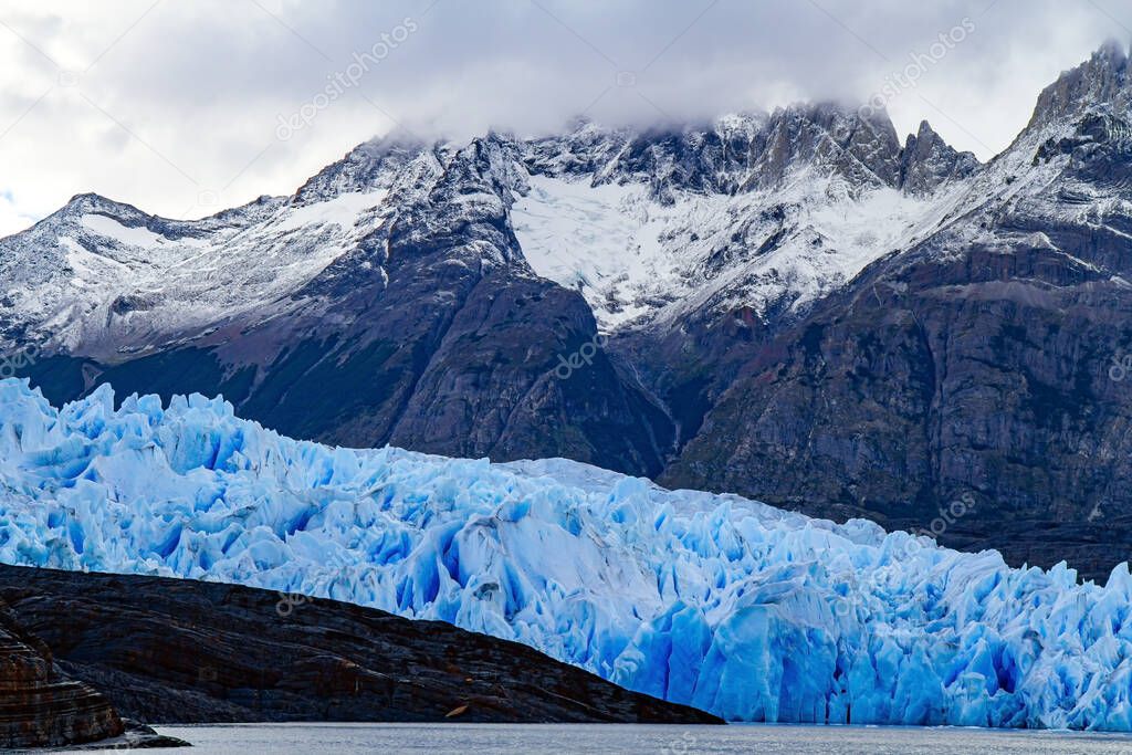 Gran Hielo De Gray El Glaciar Gray Es Un Glaciar Azul En La Patagonia Chile El Glaciar Gray 4880